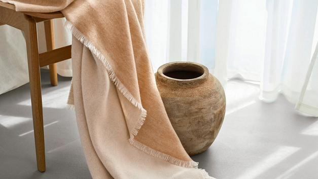 3 Plaid «Dina» von Schlossberg Switzerland.